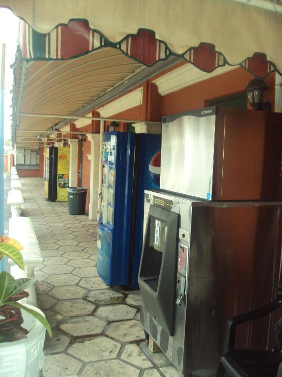 ميامي سبرينغز Hialeah Executive Motel المظهر الخارجي الصورة